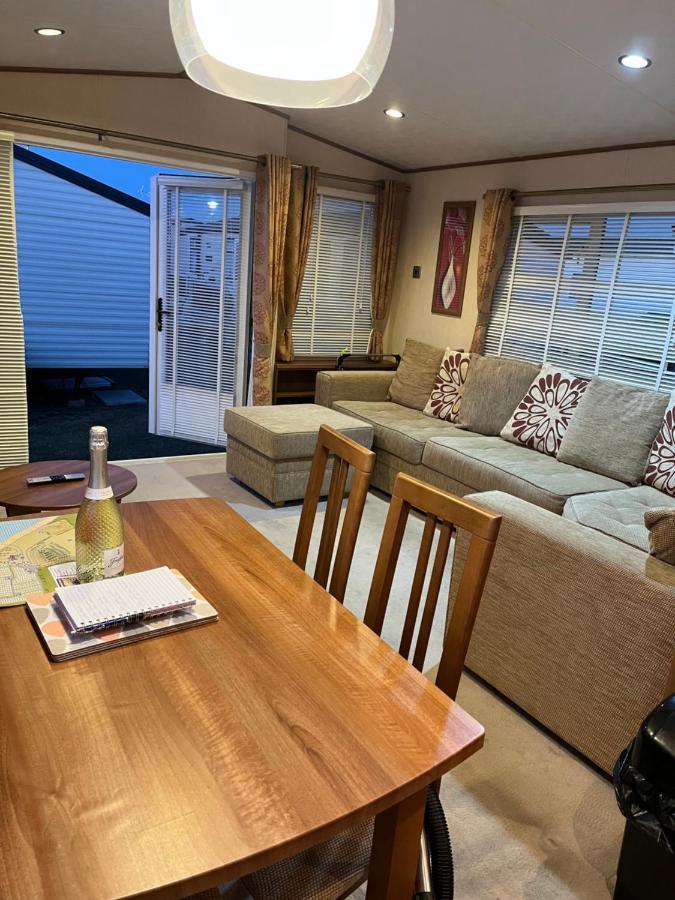 Lovely Static Caravan 위트스터블 외부 사진